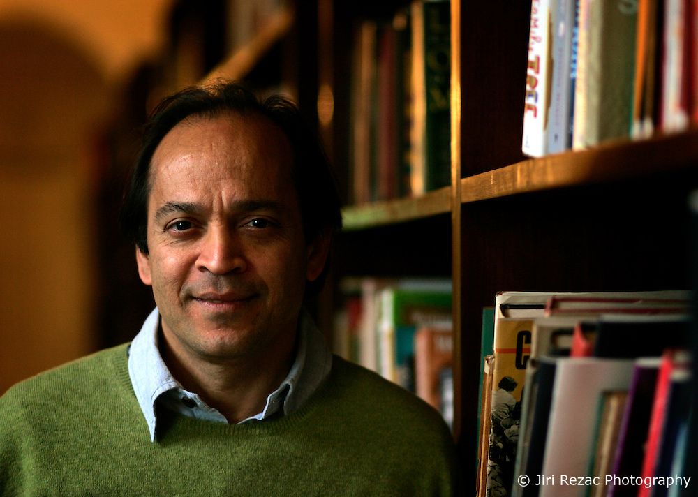 Vikram Seth Biography Famous Indian Novelist Vikram Seth Biography Famous Indian Novelist