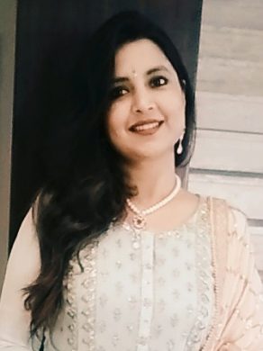 Author Akankssha Arora